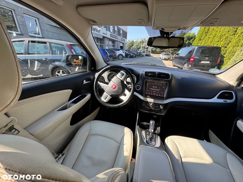 Fiat Freemont 2.0 Multijet 16V DPF Automatik Allrad Lounge - 16