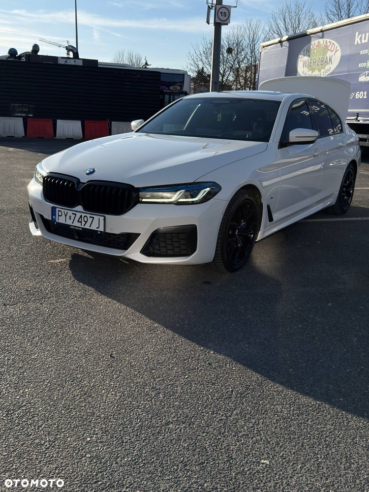 BMW Seria 5 520d xDrive M Sport sport - 35