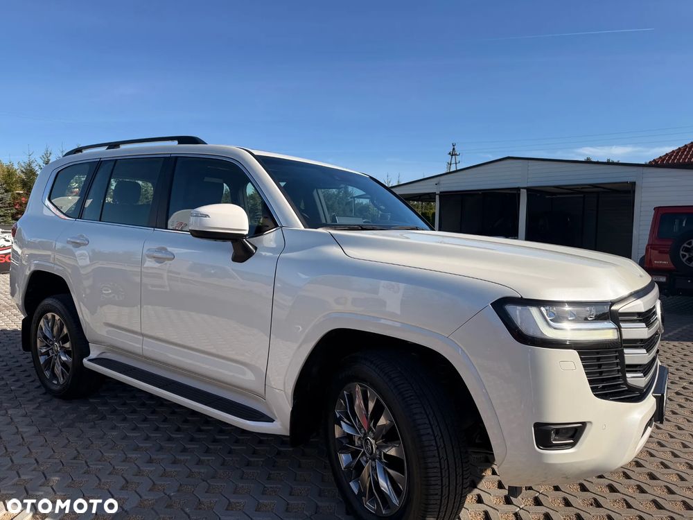 Toyota Land Cruiser - 8