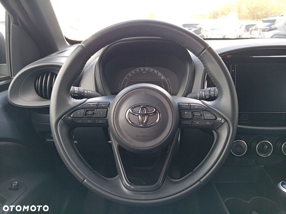 Toyota Aygo X - 16