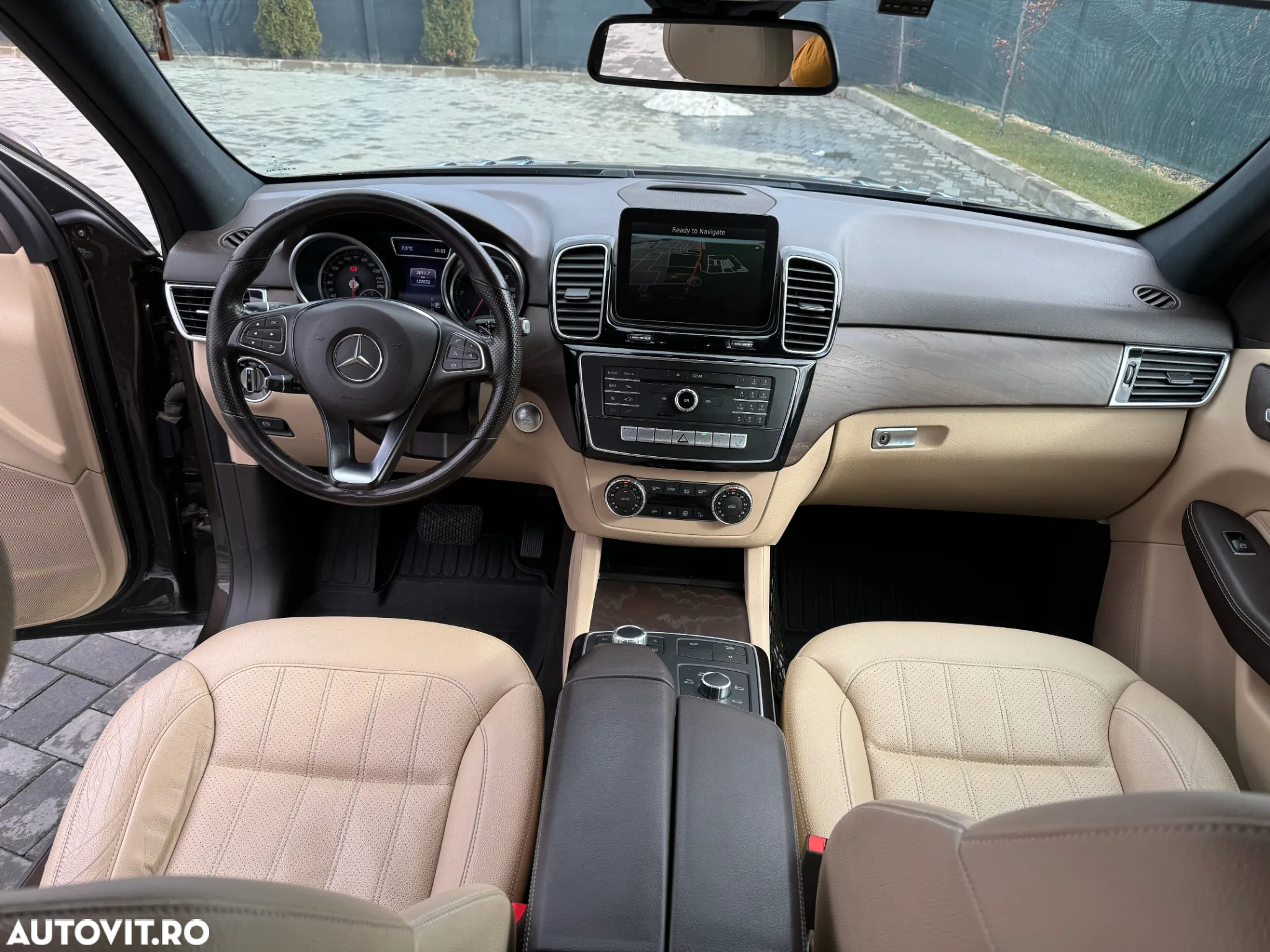 Mercedes-Benz GLE 350 d 4MATIC - 9