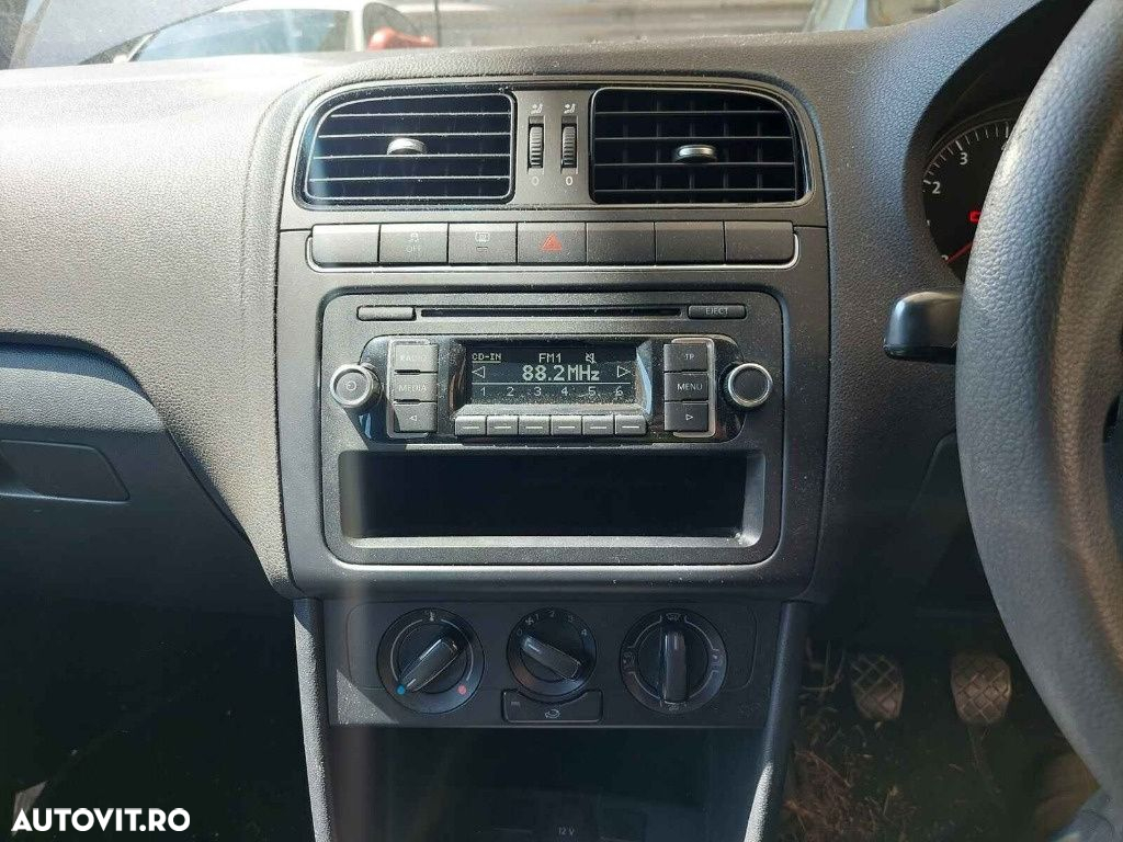 Oglinda dreapta completa Volkswagen Polo 6R 2011 Hatchback 1.2i CGPA - 2