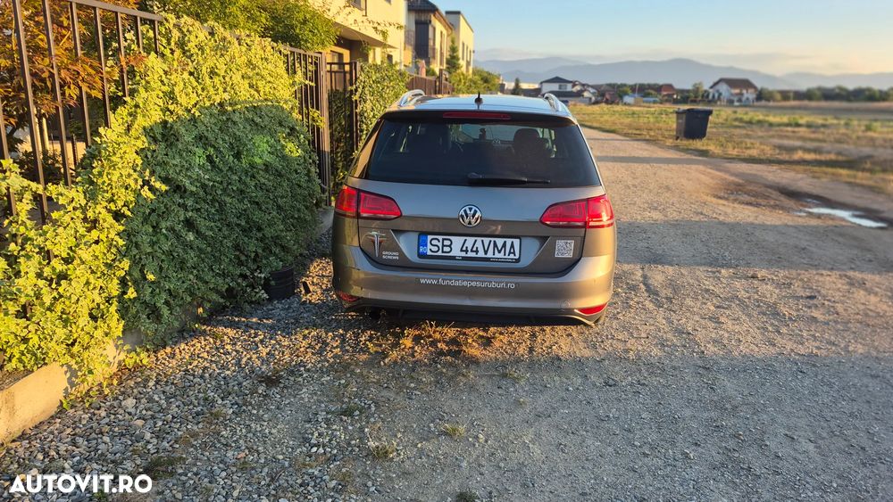 Volkswagen Golf 1.6 TDI DSG BMT Comfortline - 5