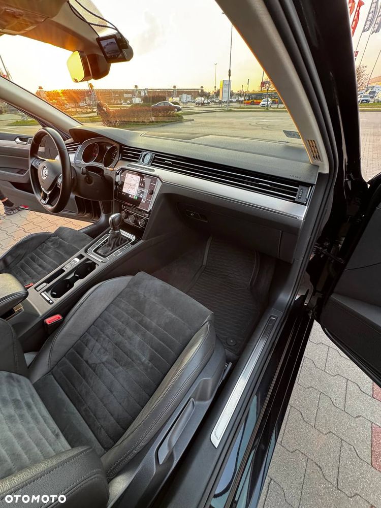 Volkswagen Passat 2.0 TDI BMT 4Mot Highline DSG - 25