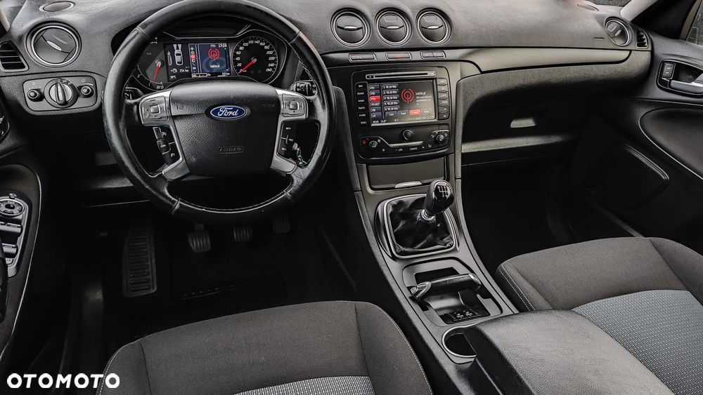 Ford Galaxy 2.0 TDCi Titanium - 4