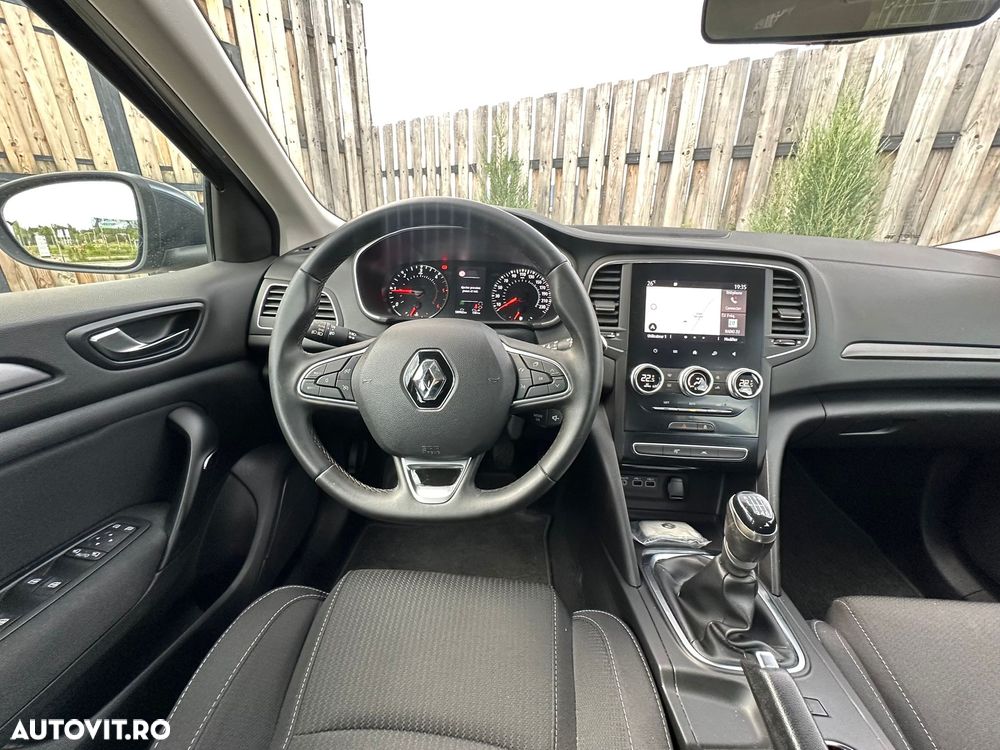 Renault Megane BLUE dCi 115 BUSINESS EDITION - 6