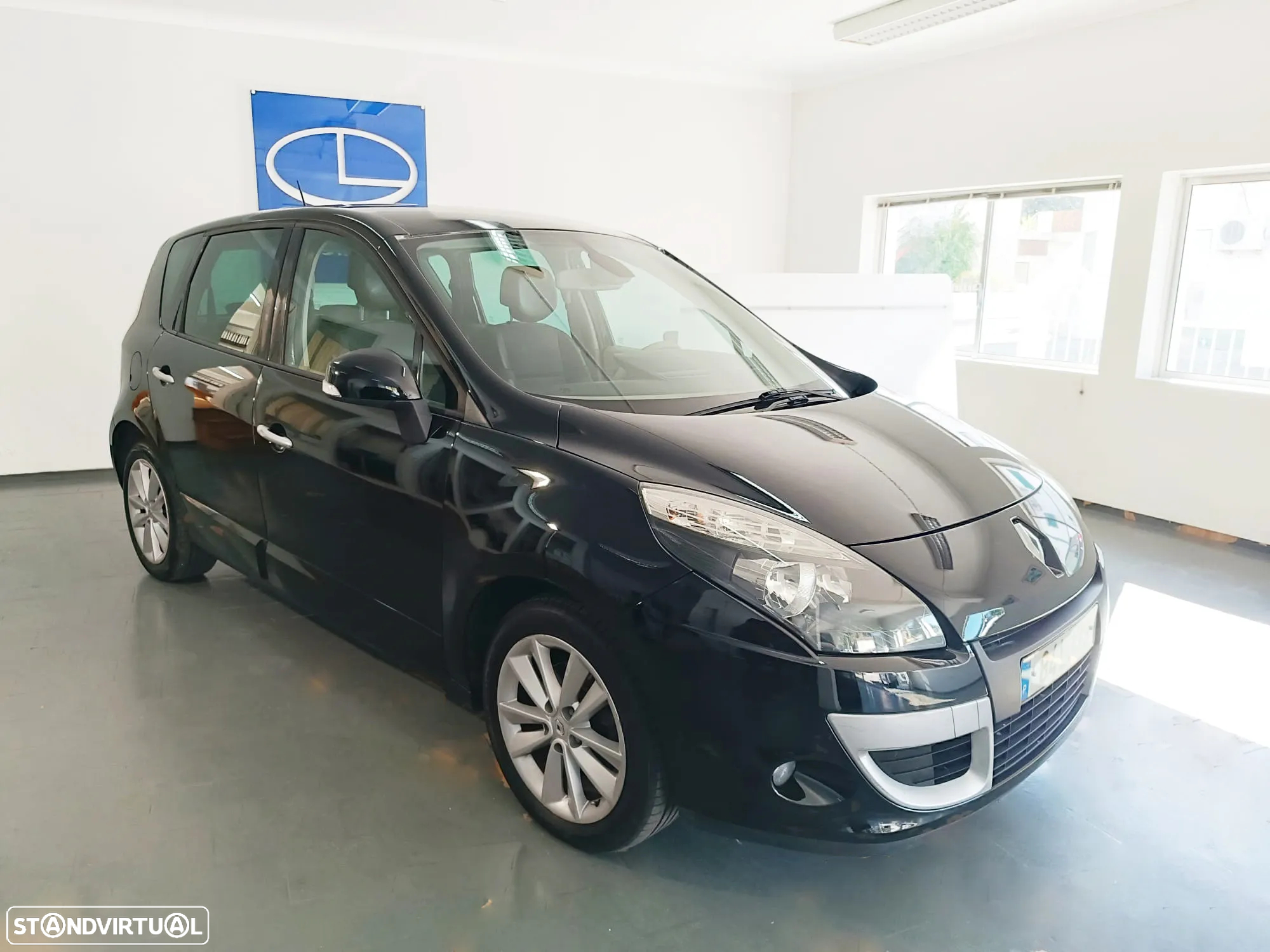 Renault Scénic 1.5 dCi Dynamique S - 3