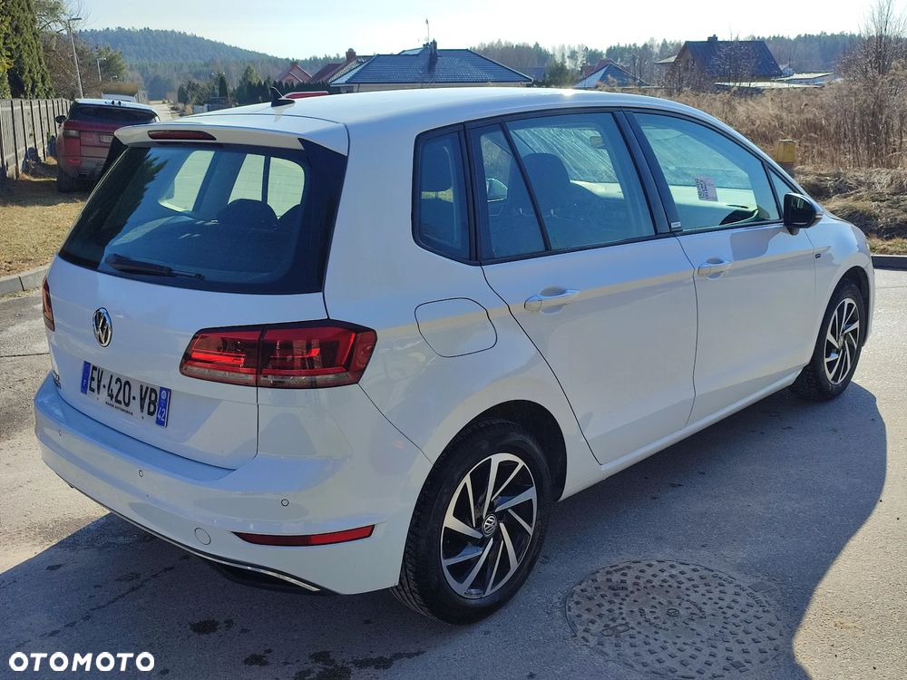 Volkswagen Golf 1.6 FSI Comfortline - 3