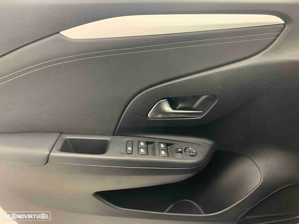 Opel Corsa 1.2 T GS - 11