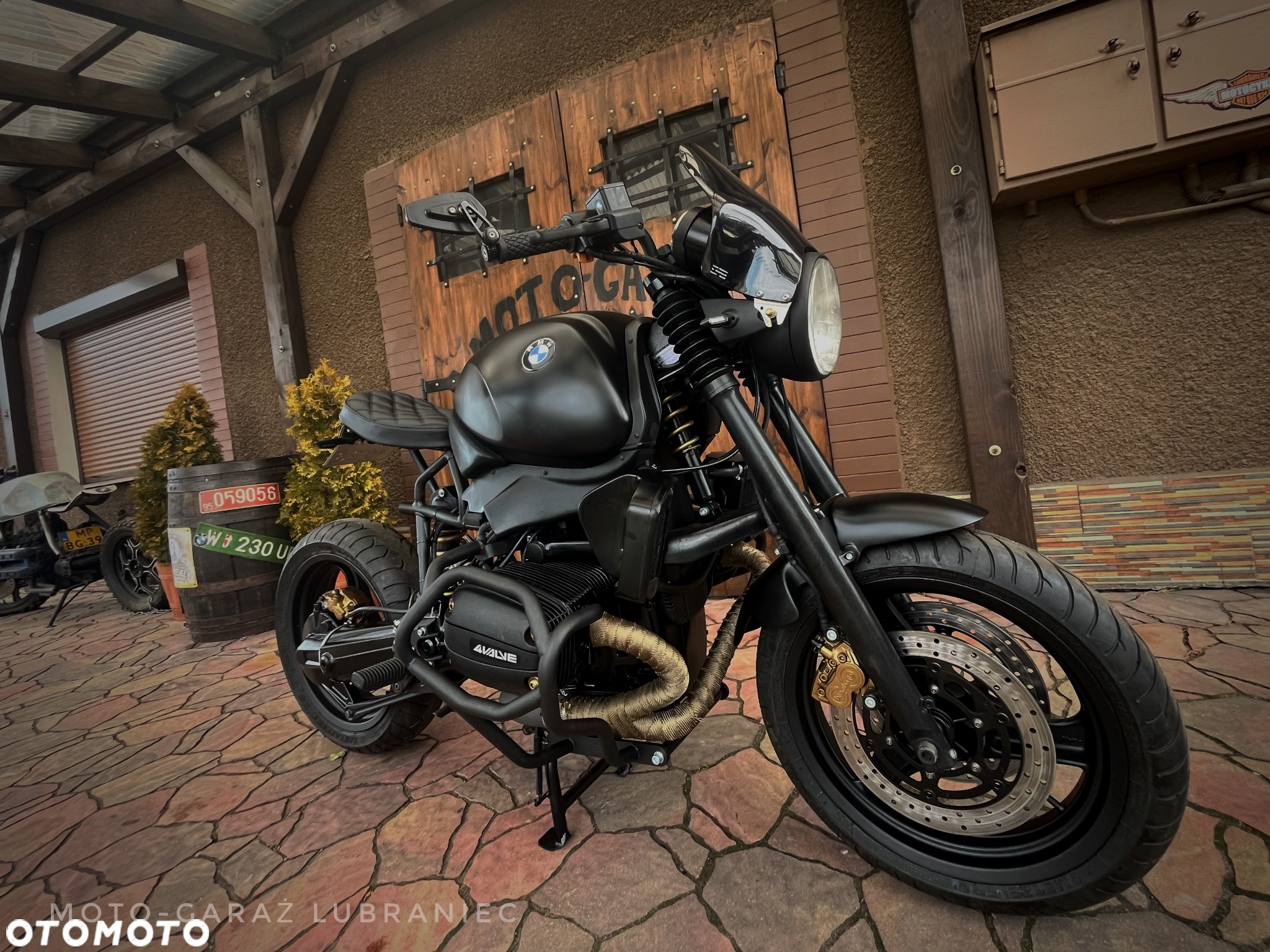 BMW R - 11