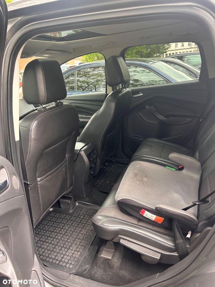 Ford Kuga 2.0 TDCi 4x4 Titanium - 3