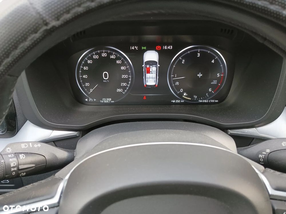 Volvo XC 60 D3 Inscription - 12
