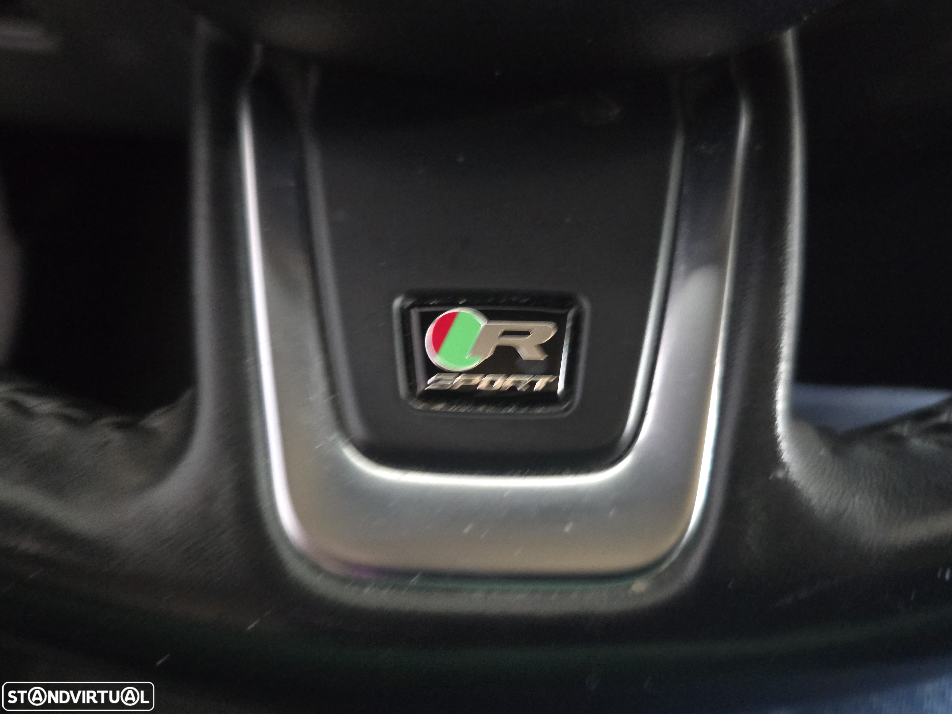 Jaguar XF 2.0 D R-Sport Aut. - 18