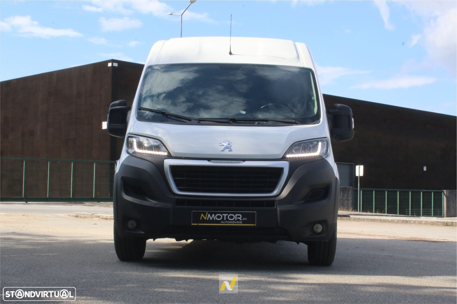 Peugeot BOXER L4 H2 BlueHDi 2.2 - 130cv - 5