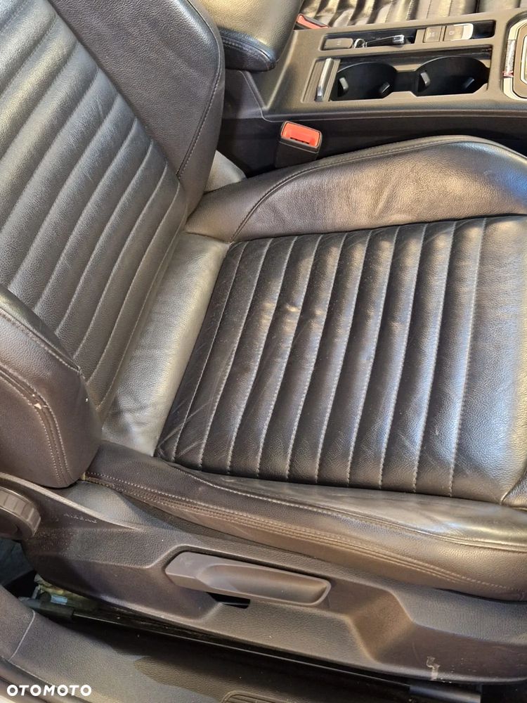 Volkswagen Passat - 17