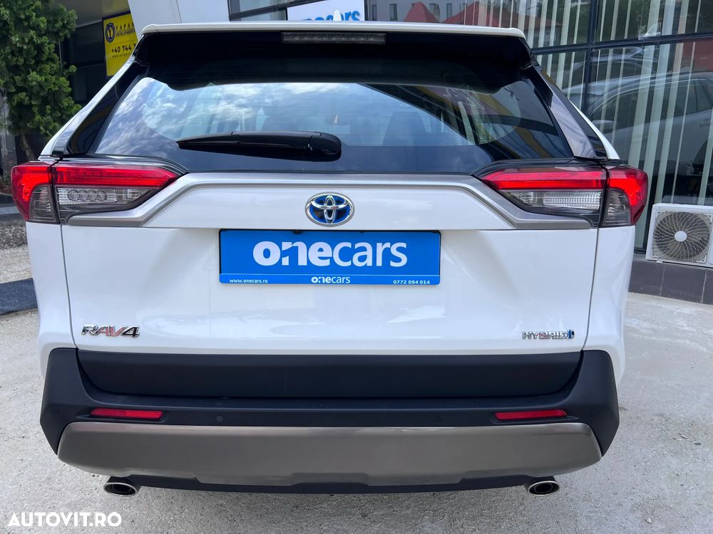 Toyota RAV4 - 16