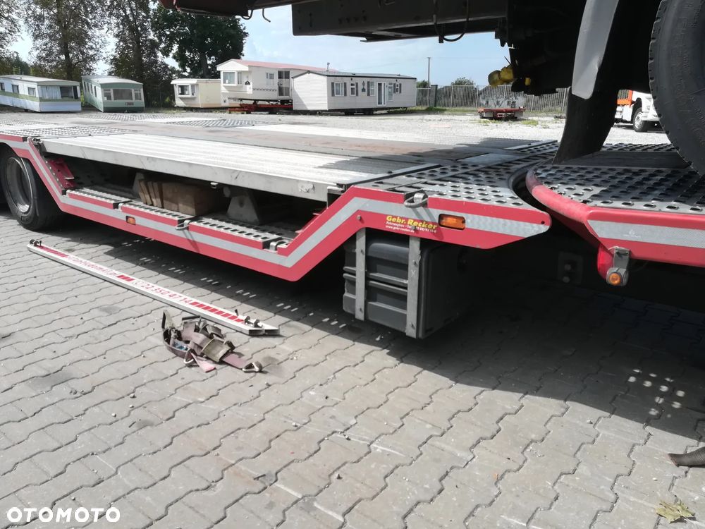 DAF XF - 22