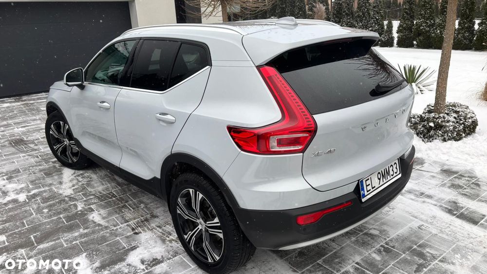 Volvo XC 40 B4 B Geartronic Momentum - 2