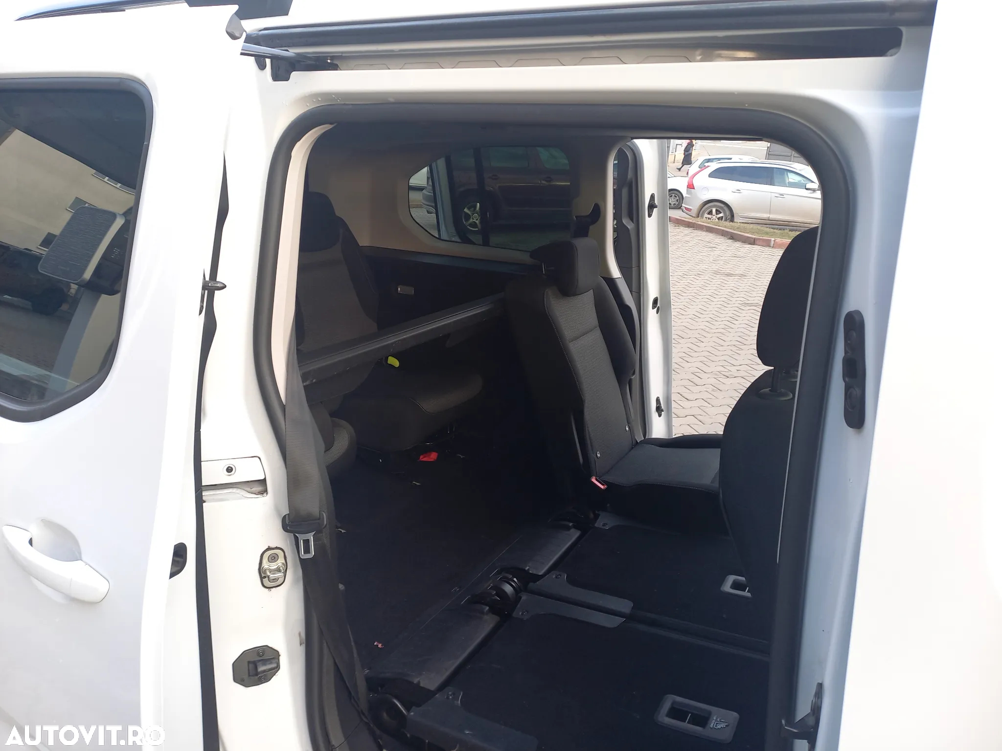 Toyota Proace City Verso 136 CP 50 kWh L2 6+1 Family+ - 21