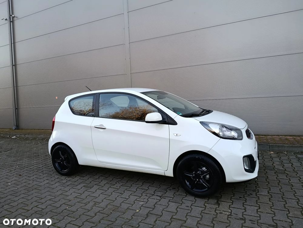 Kia Picanto 1.0 Dream Team Edition - 3
