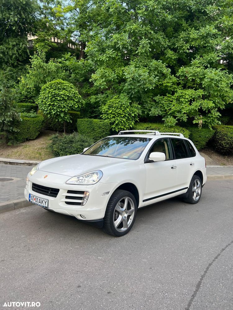 Porsche Cayenne - 2