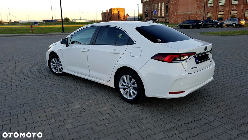 Toyota Corolla 1.8 Hybrid Comfort - 11