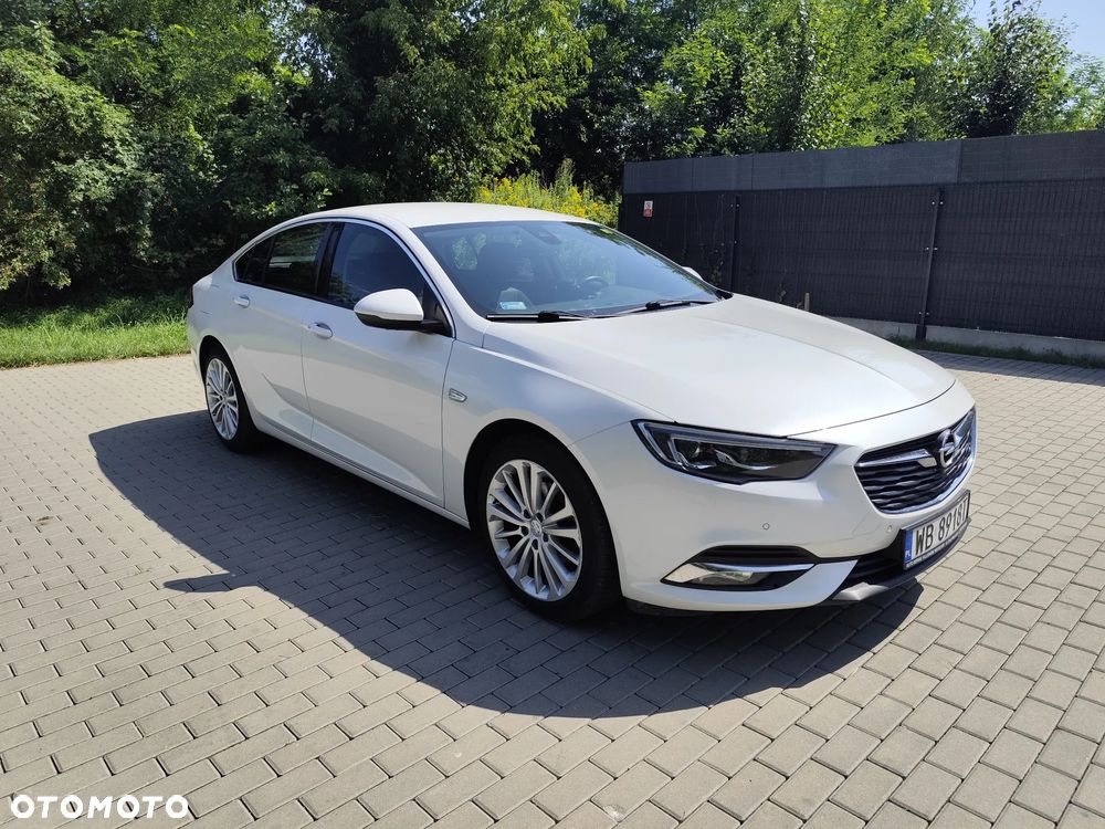 Opel Insignia 1.5 T Elite S&S - 9