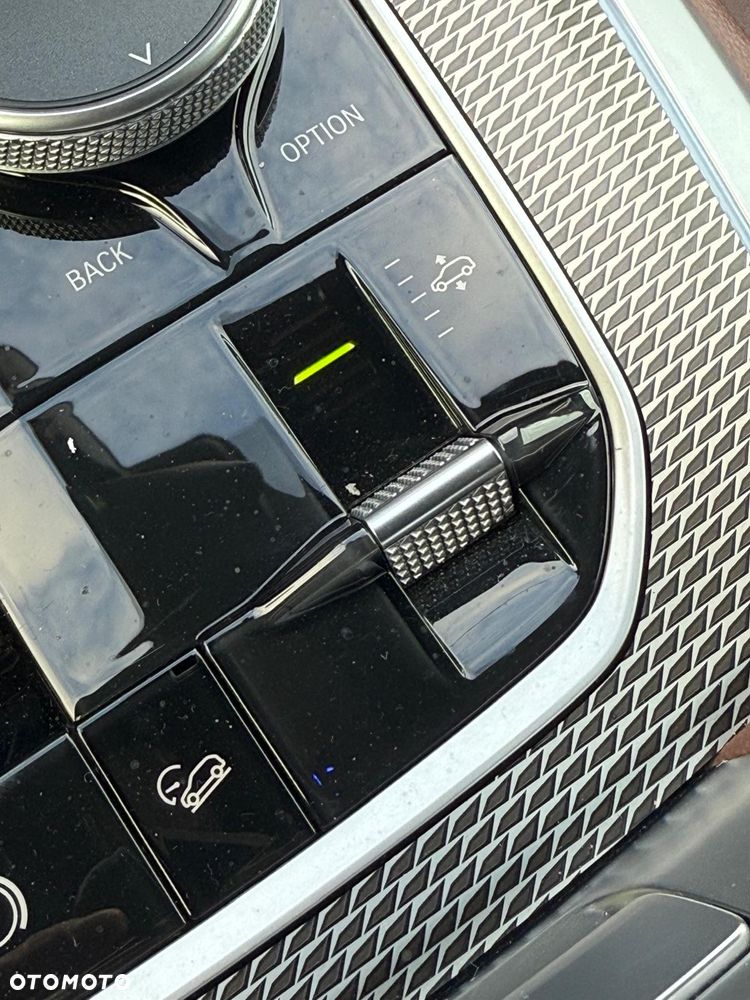 BMW X5 xDrive45e - 31