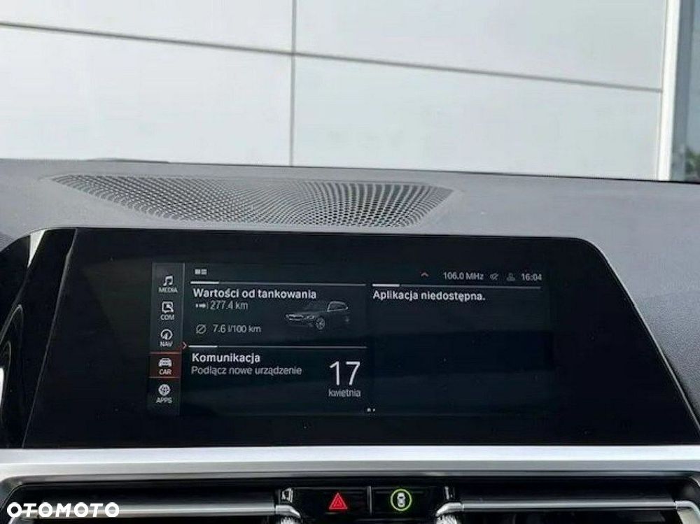 BMW Seria 3 318d Sport Line - 31