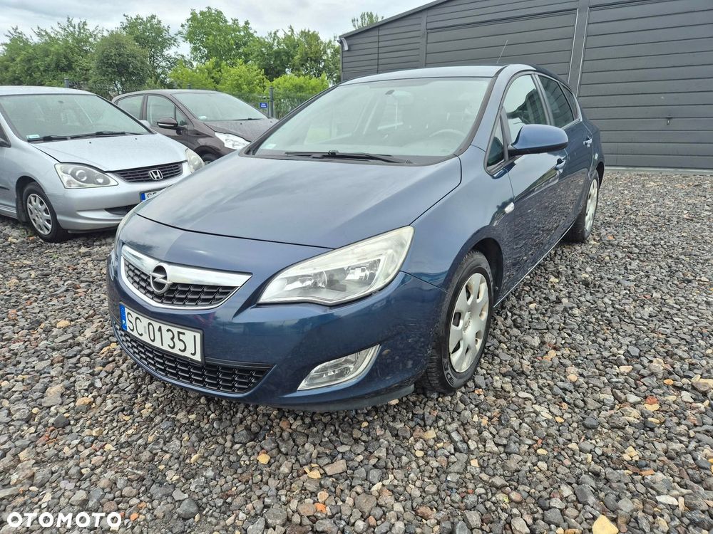 Opel Astra 1.6 Essentia - 1