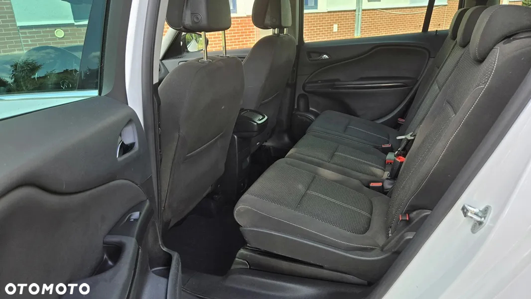Opel Zafira Tourer 2.0 CDTI Innovation - 20