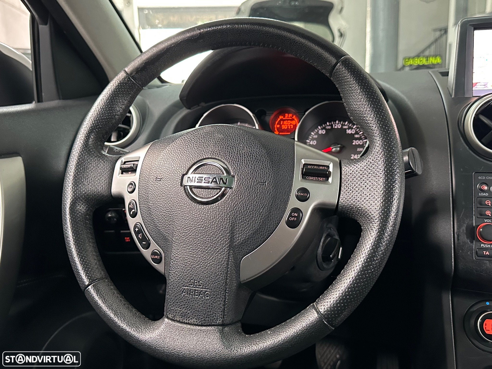 Nissan Qashqai +2 2.0 dCi Tekna Pele Preto +Navi - 23