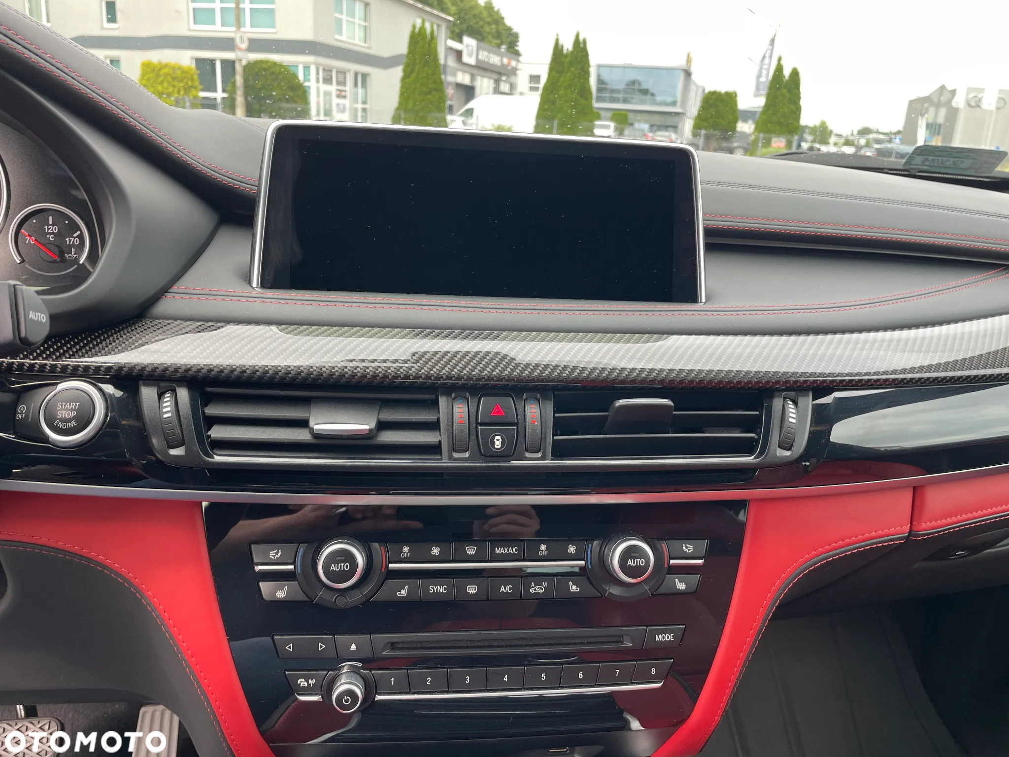 BMW X6M - 24