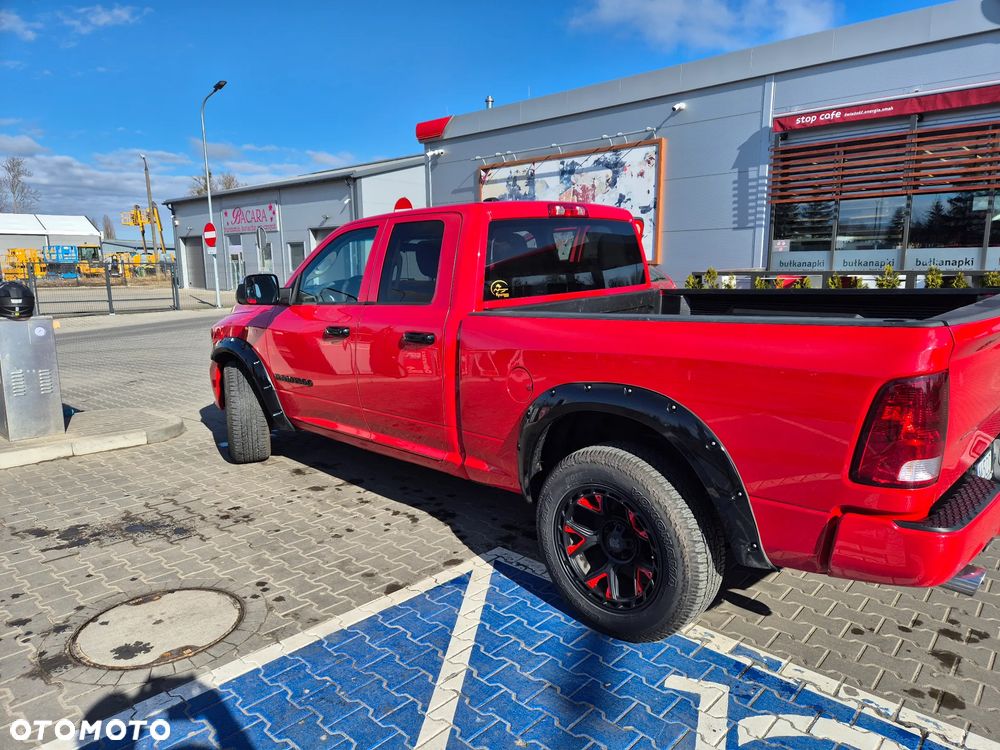 Dodge RAM - 14