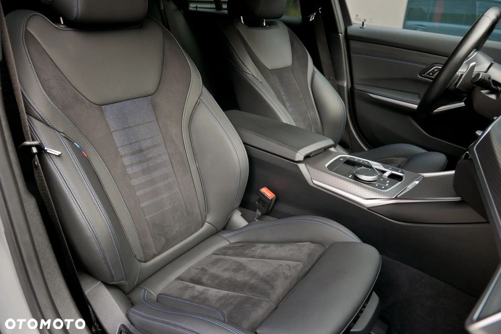 BMW Seria 3 320d xDrive mHEV M Sport - 13