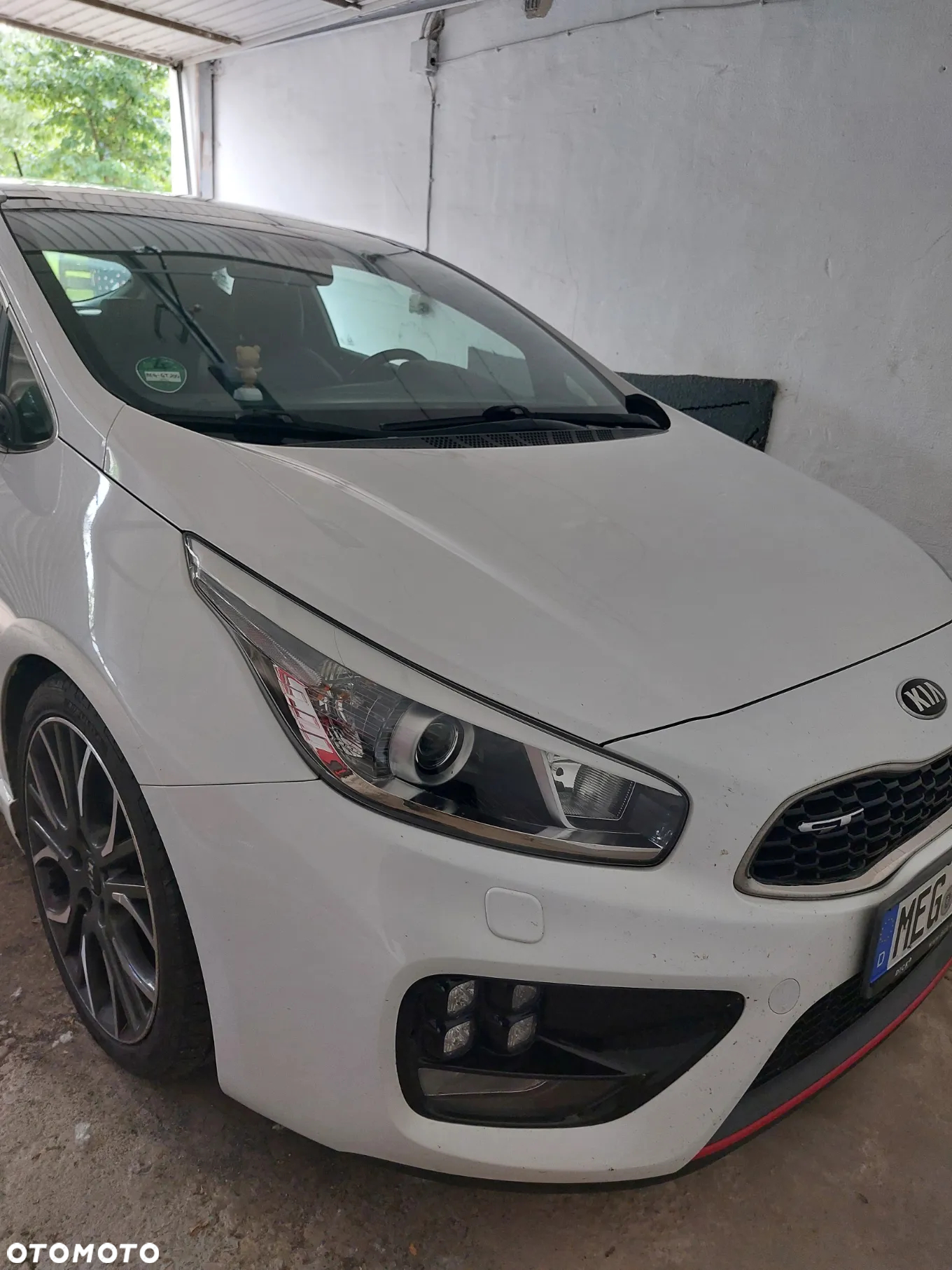 Kia Ceed Cee'd 1.6 T-GDI GT L - 21
