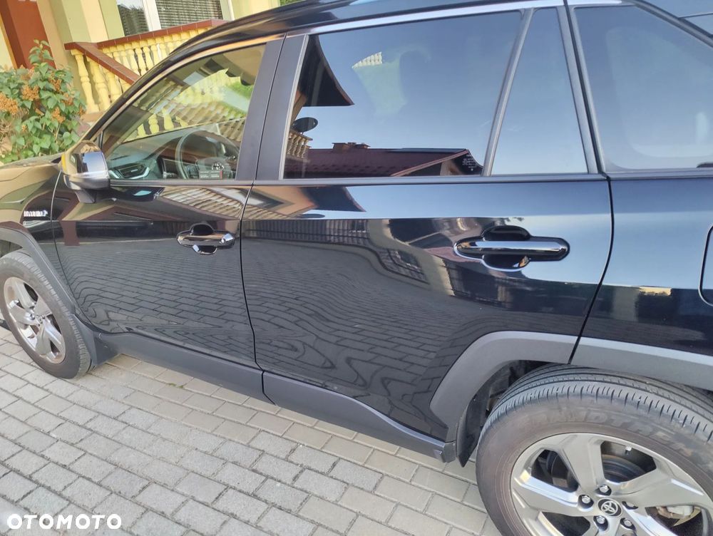 Toyota RAV4 - 9