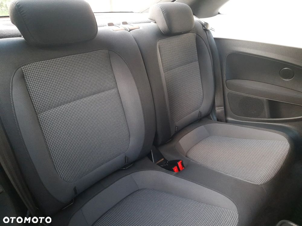 Volkswagen Beetle 1.2 TSI Fender Edition - 31