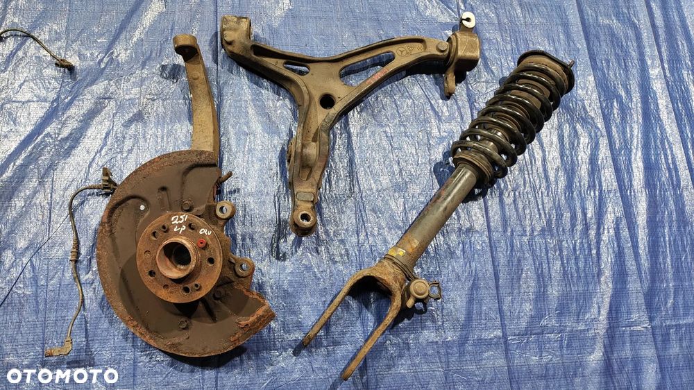 ZWROTNICA PIASTA AMORTYZATOR MCPERSON WAHACZ CZUJNIK ABS LEWY PRAWY PRZÓD MERCEDES R-KLASA W251 3.0 CDI V6 4MATIC - 2