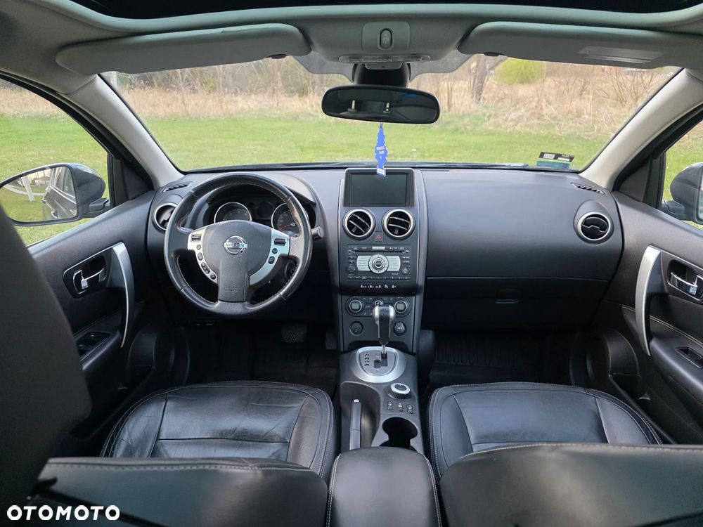 Nissan Qashqai 2.0 dCi 4x4 Tekna - 9