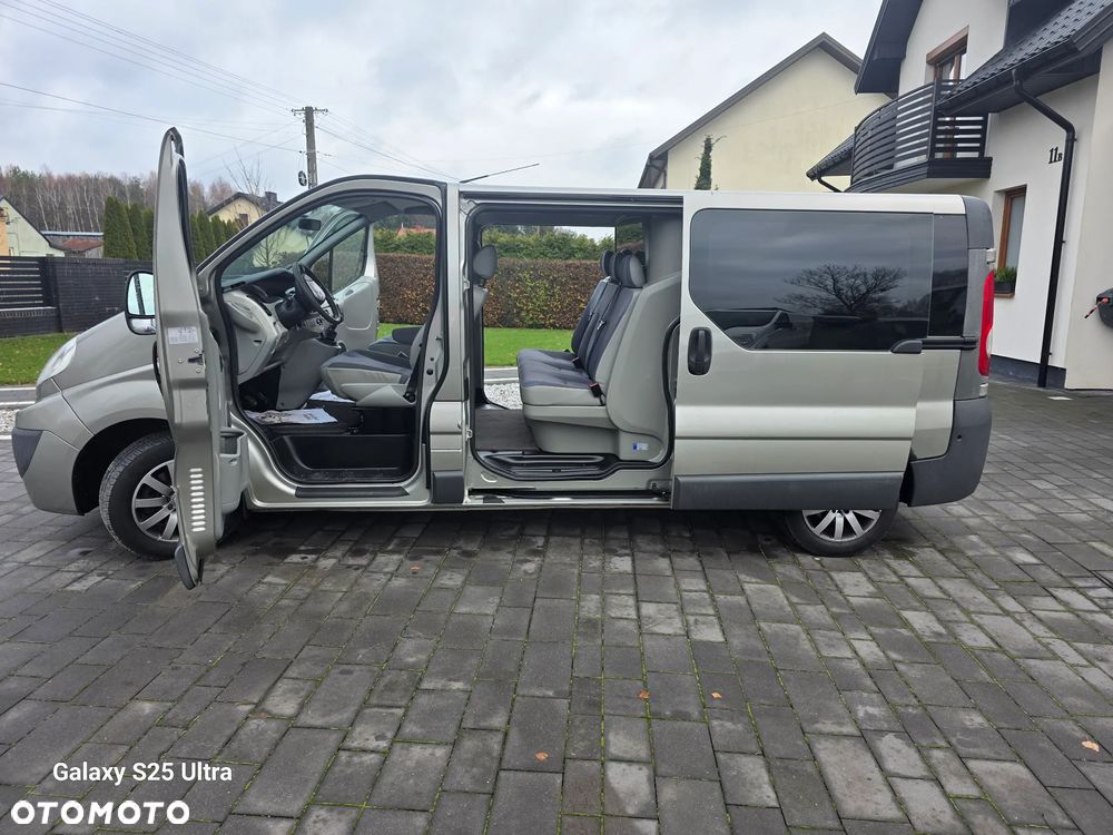 Renault Trafic - 9