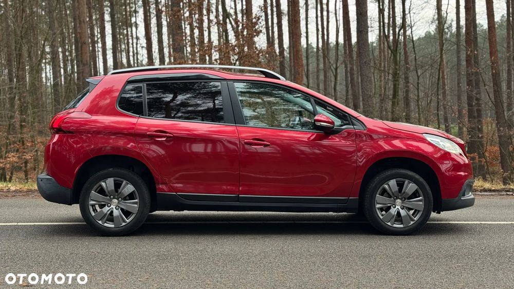 Peugeot 2008 1.2 Pure Tech Active S&S - 5