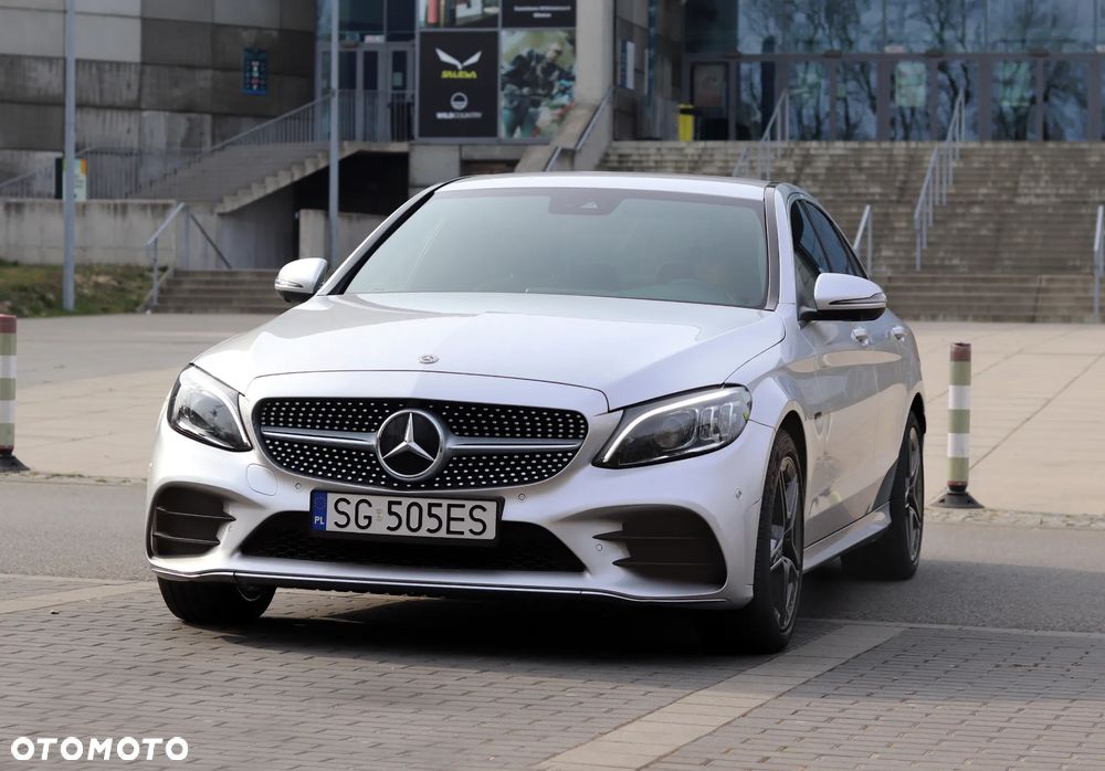 Mercedes-Benz Klasa C 300 de 9G-TRONIC AMG Line - 11