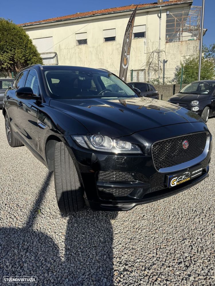 Jaguar E-Pace - 3