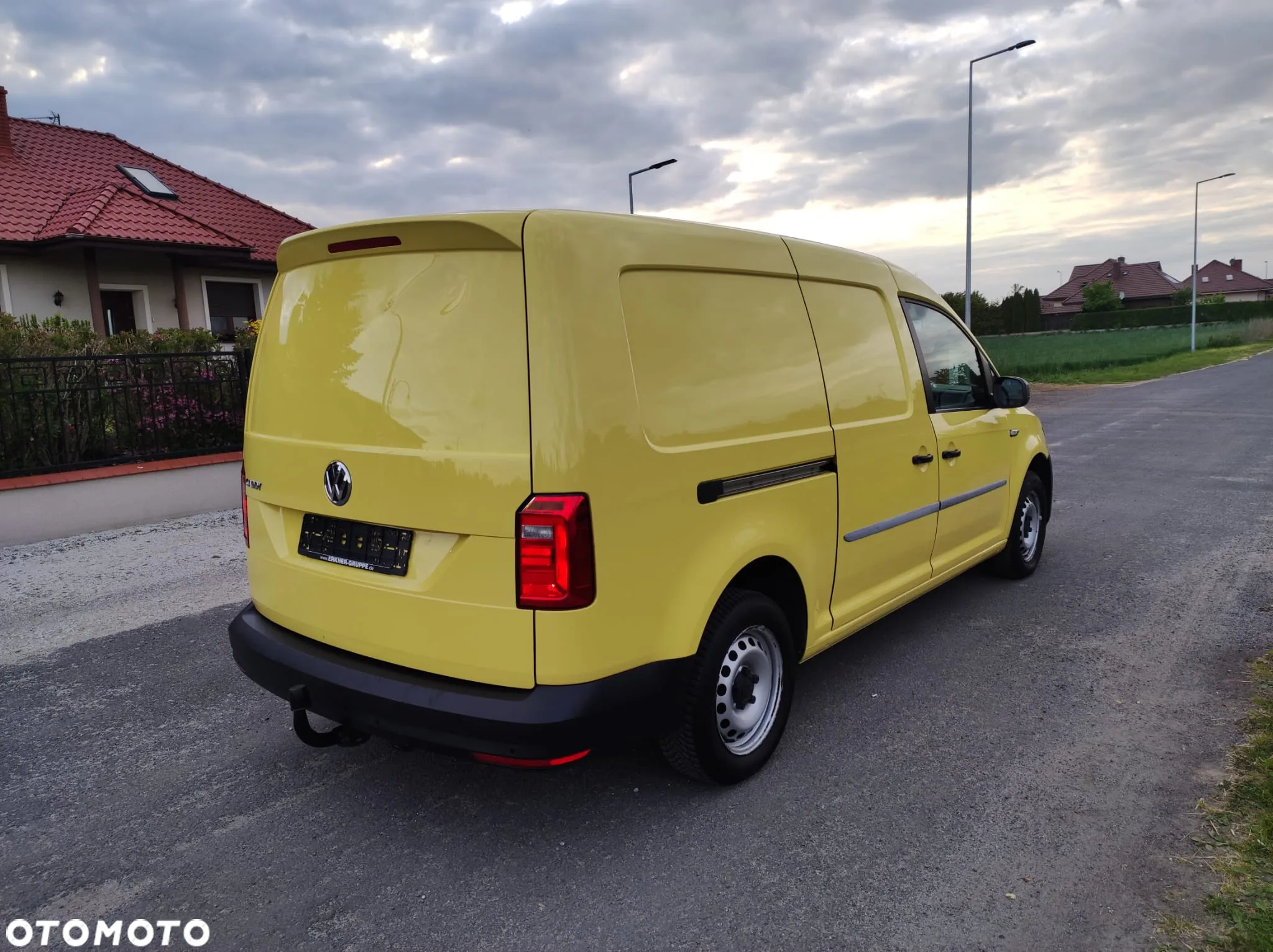 Volkswagen Caddy Maxi - 14