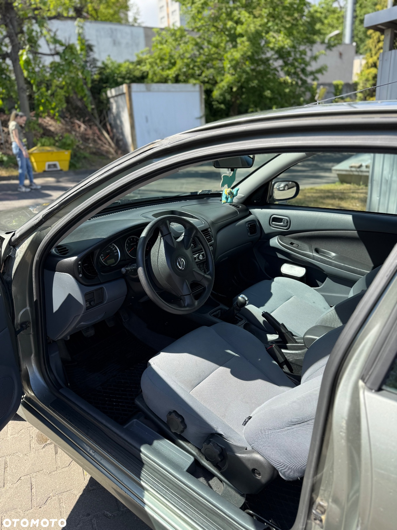 Nissan Almera II 1.5 Visia - 15
