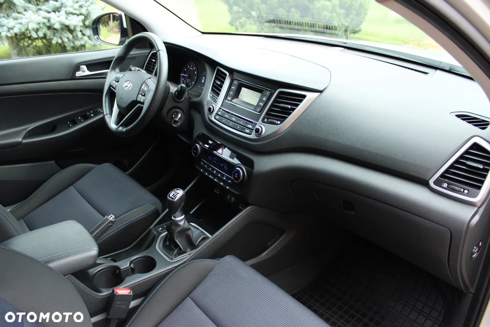 Hyundai Tucson 1.6 GDi Comfort 2WD - 25