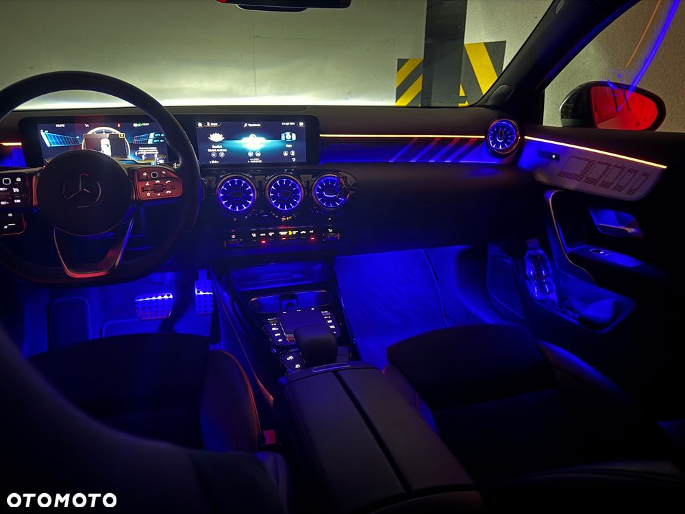 Mercedes-Benz Klasa A AMG 35 4Matic AMG Speedshift DCT 7G Advanced-Plus - 15