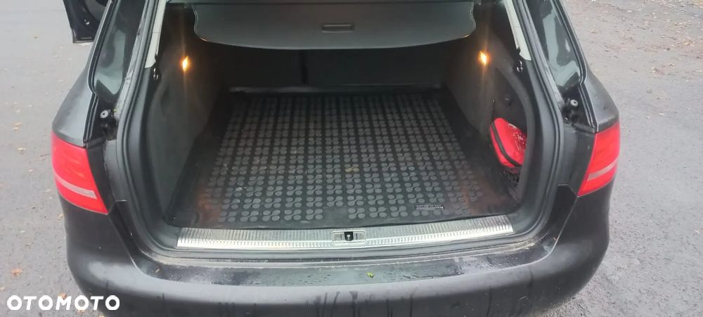 Audi A4 Avant 2.0 TDI - 6