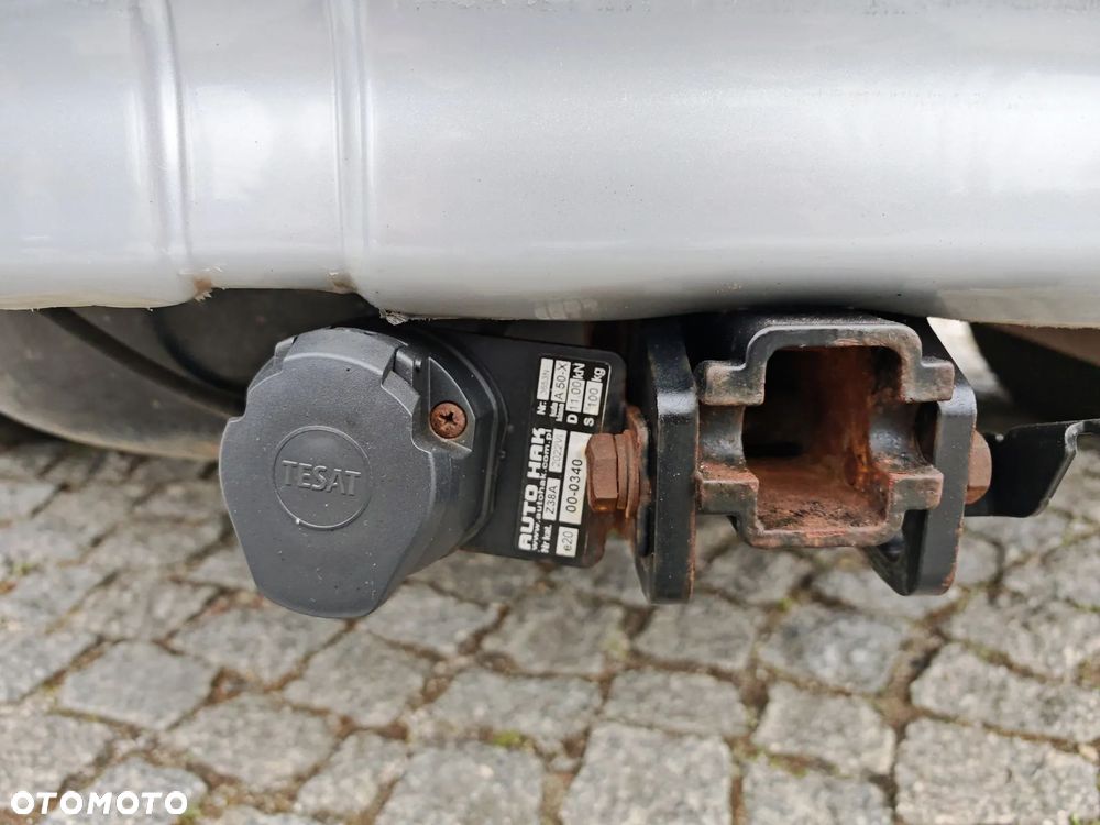 Mitsubishi Outlander 2.4 Intense + - 26